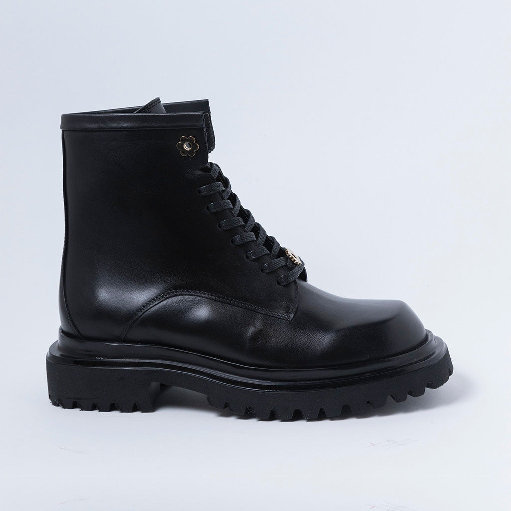 Boots - BEATA W24B017N